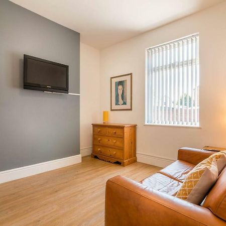 Platform Port Area Apartment 1 With Free Street Parking Kingston upon Hull Exterior photo
